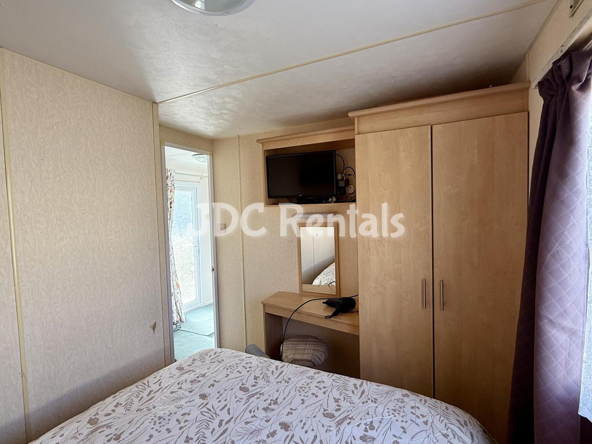 Golden Sands & Winkups